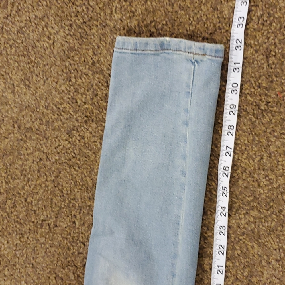 Reputation Studios Jeans - Picture 11 of 14